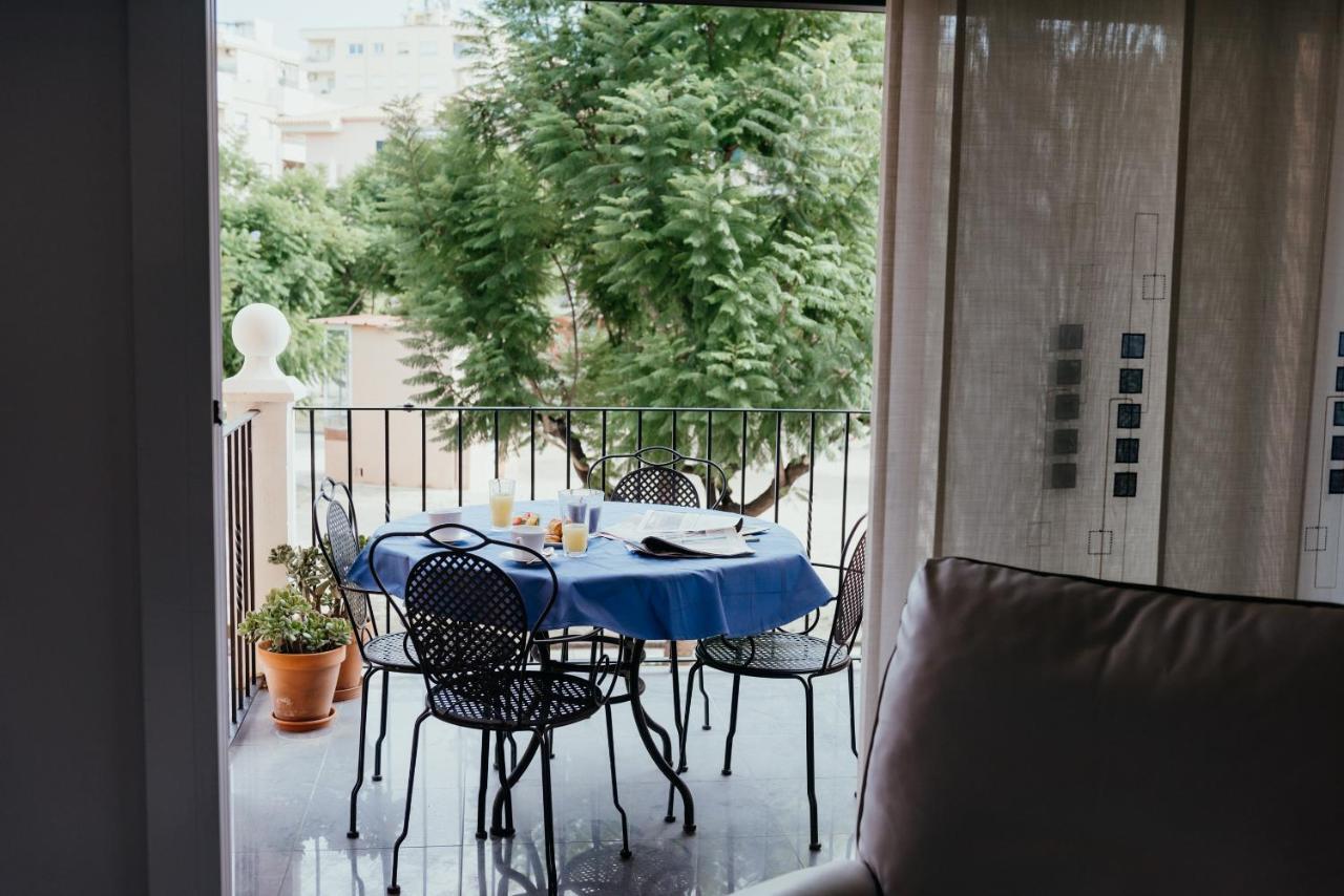 Hauzify I Apartament Marina Torredembarra Buitenkant foto